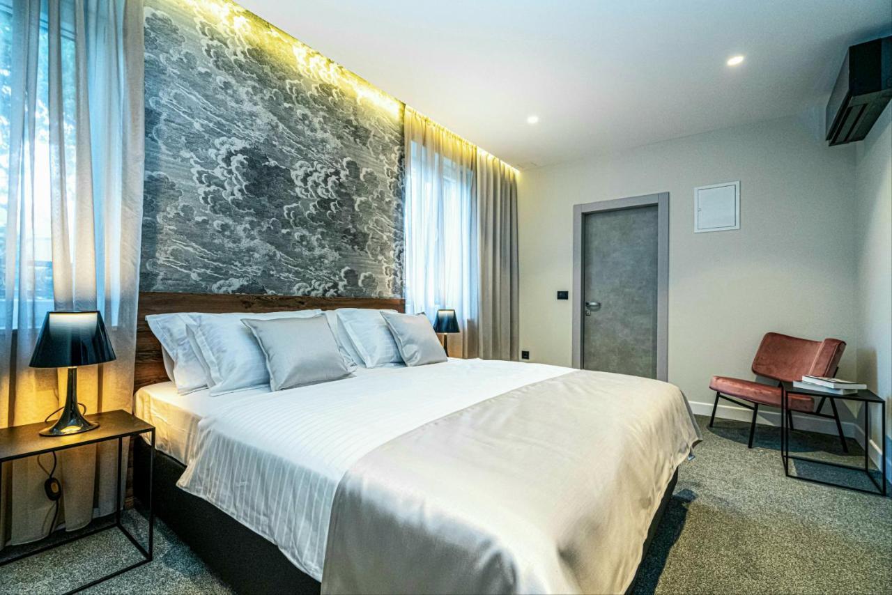 Calma Luxury Rooms Split Buitenkant foto